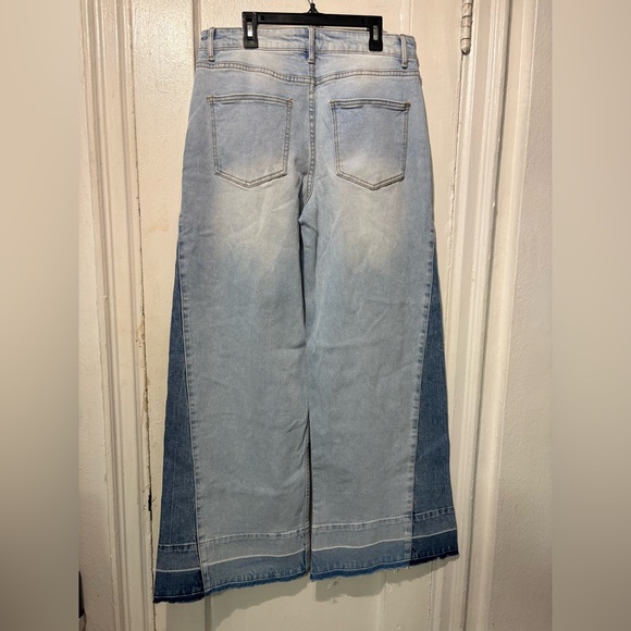 Two-Tone Flare & Wide Leg Jeans - Picture 2 of 3